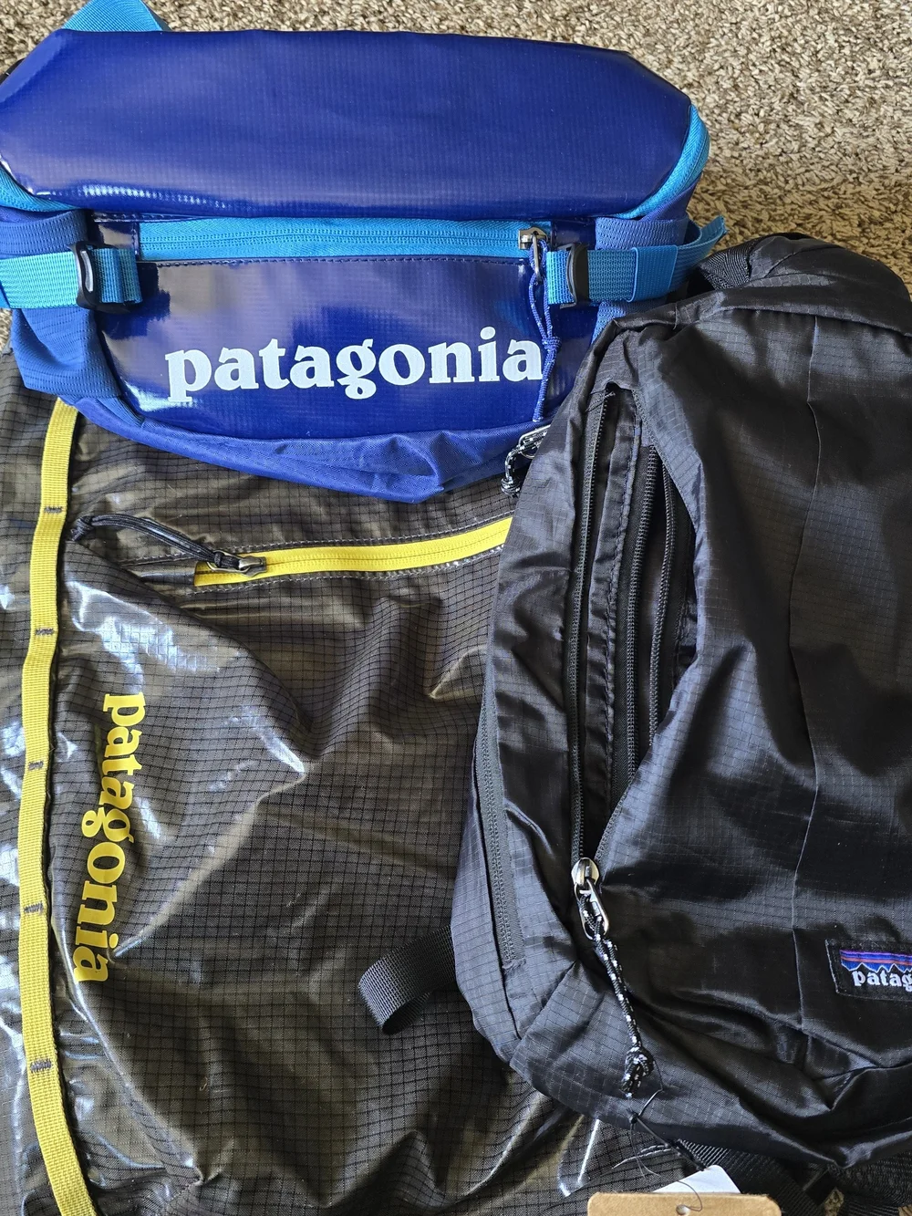 Patagonia Tpu Black Hole Bundle 20 Cinch Sack, Mini Black Hole Sling, Waist Bag - Picture 3 of 6